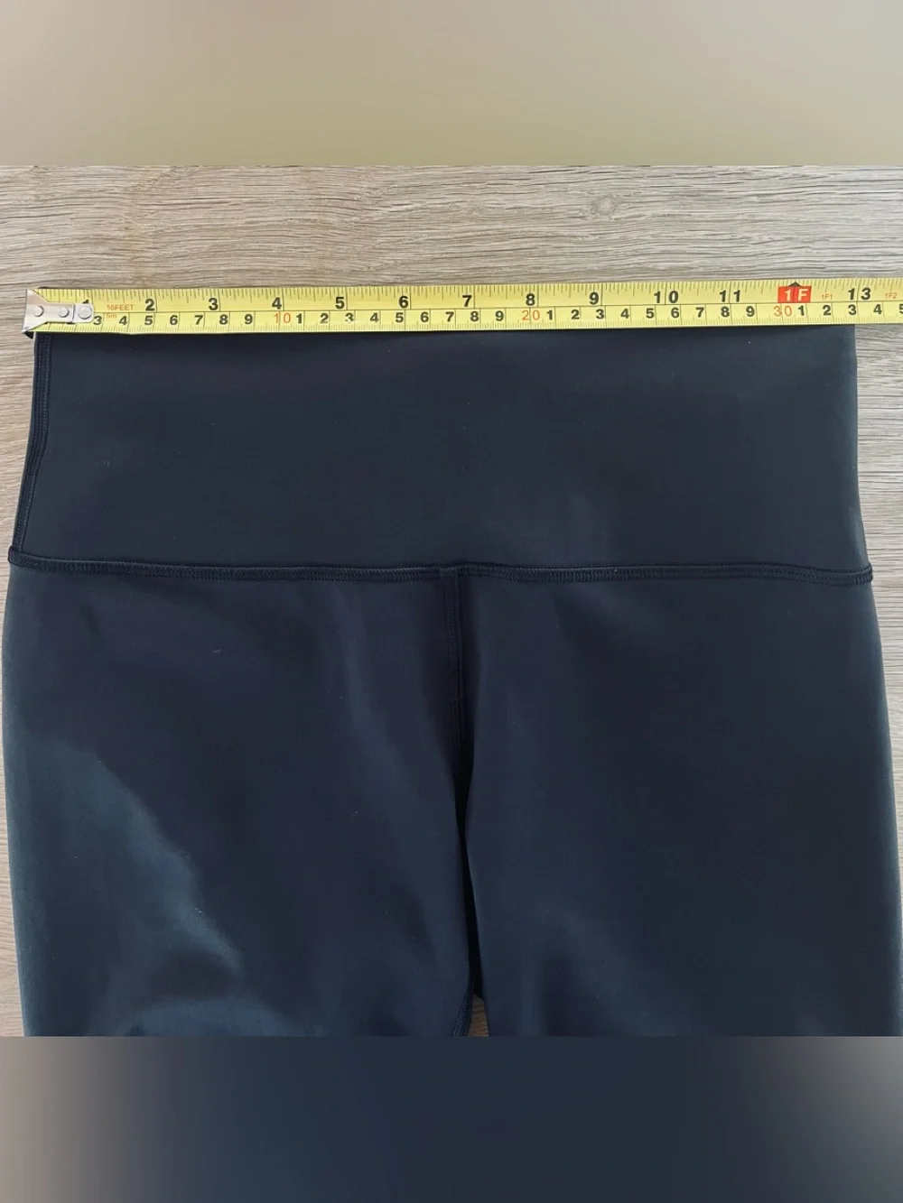 Lululemon Wunder Train High  Rise Short 8” Black Everlux Size 8